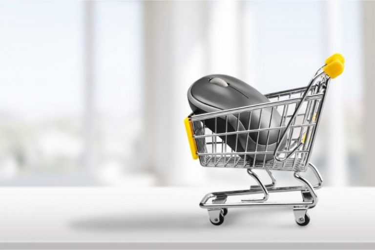 Compras en línea suben cada vez más