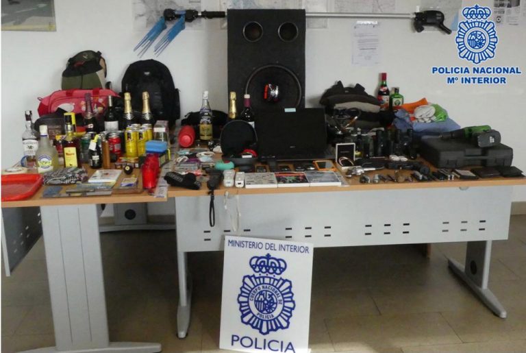 Detenido en Hellín el autor de 17 robos en vehículos y viviendas de la localidad