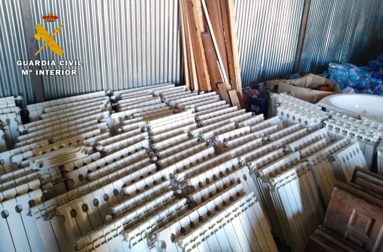 Detenidas cuatro personas dedicadas al robo con fuerza del mobiliario instalado en viviendas en fase de construcción