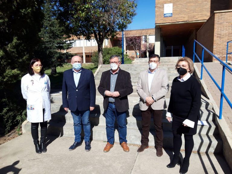 La Junta invertirá 531.000 euros en adecuar y modernizar los centros de enseñanza