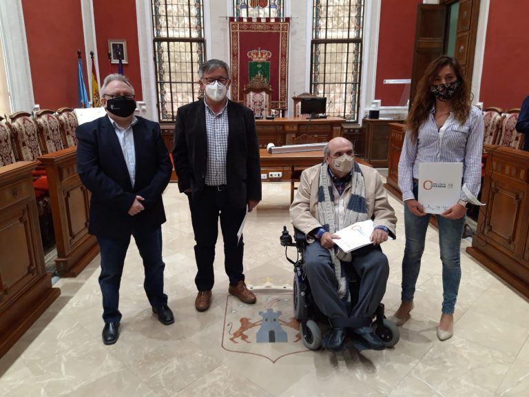 El Ayuntamiento cede un aula del Centro de Formación a CLM Inclusiva COCEMFE