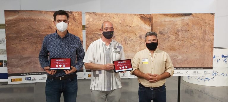 Implantación de un sistema de realidad aumentada en las pinturas rupestres del Abrigo Grande de Minateda