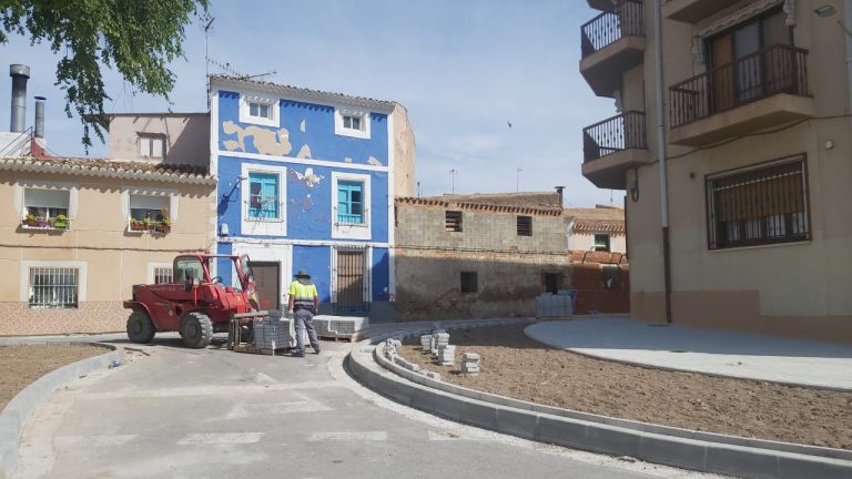 Continúan las obras de adecuación y estética funcional en el barrio del Calvario