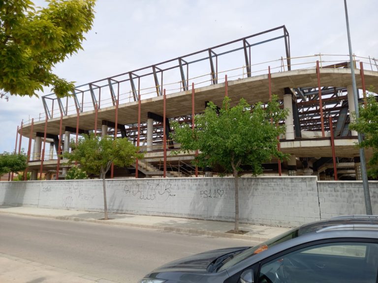 Por fin se vislumbra una solución para las inacabadas obras del que iba a ser “El Palacio de todas las cosas”