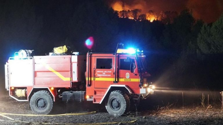 Efectivos de la Unidad Militar de Emergencias (UME) se incorporarán a las labores de extinción