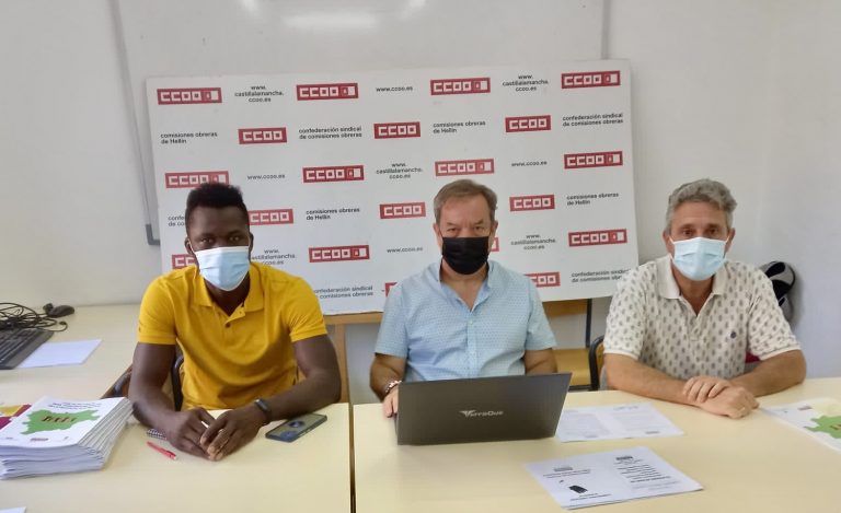 CO.OO edita una guía de recursos para personas migrantes