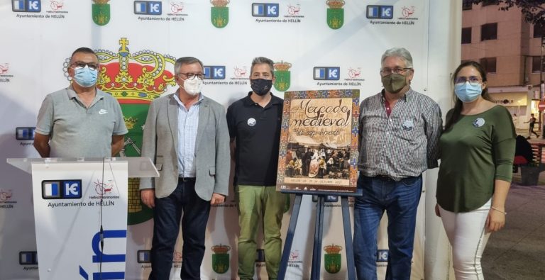 Presentación del cartel anunciador del Mercado Medieval