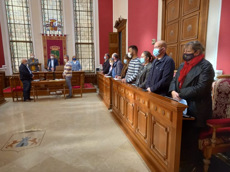 PSOE y la AEH logran sacar adelante un crédito no disponible de 500.000 euros