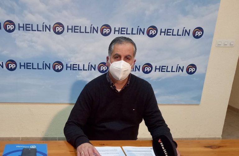 Pedro García, como nuevo portavoz del PP, pide que se lleven a cabo las ayudas prometidas a los afectados del incendio del pasado verano