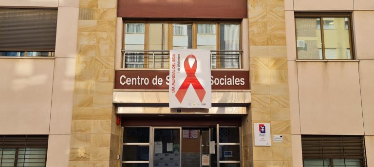 Sanidad y Juventud remarcan la importancia de la educación el Día Mundial de lucha contra el Sida