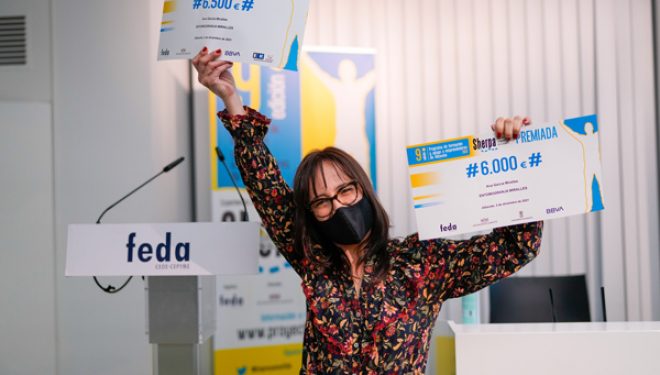 La hellinera Ana García Miralles, con su proyecto de cría de insectos, gana el programa SHERPA
