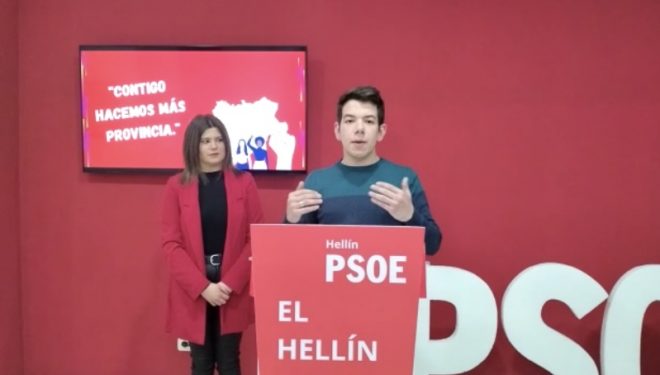 El secretario local de las Juventudes Socialistas, José Valverde, será el número 2 de la candidatura de Patricia Romero