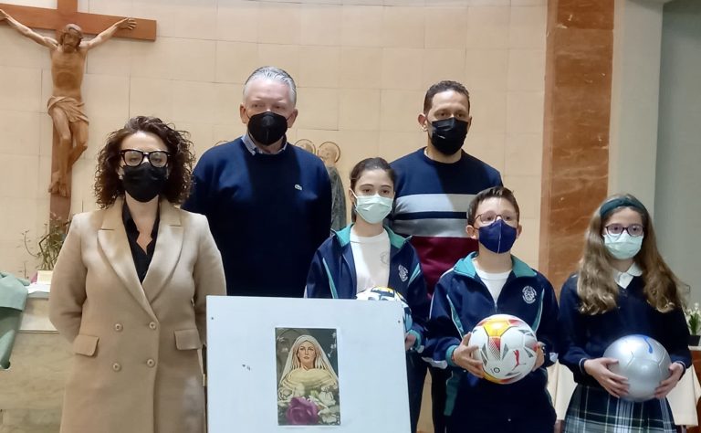Campaña a favor de la recogida de medicamentos y alimentos a favor de Ucrania