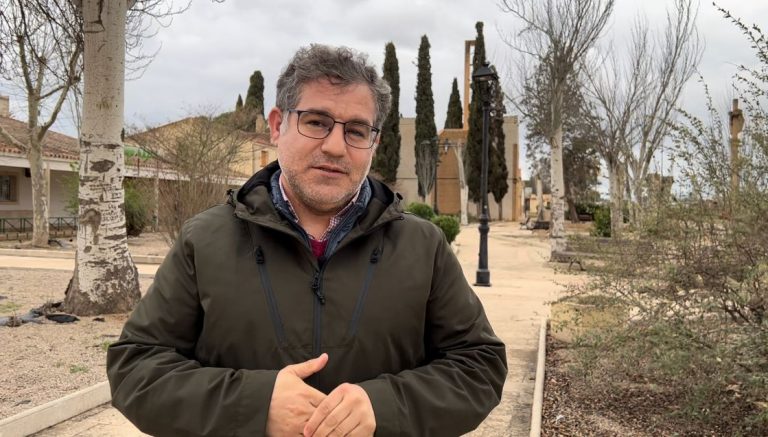 Manuel Serena explica las alegaciones al proyecto de la Nava de Campaña presentadas por el GM del Partido Popular