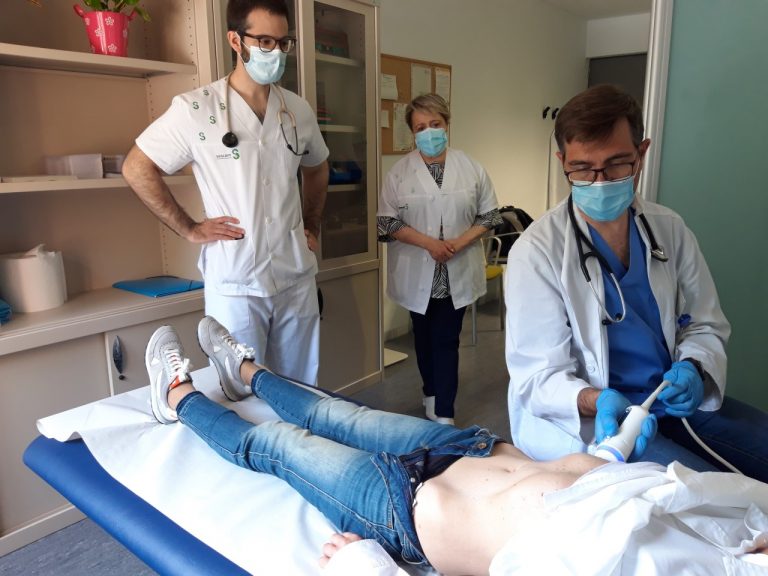 La Gerencia de Atención Integrada de Hellín atiende a 40 pacientes con la técnica de Fibroscan