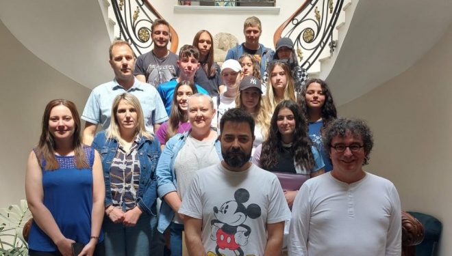 Recibimiento en el Ayuntamiento a los estudiantes polacos que comparten el proyecto Erasmus-k-121