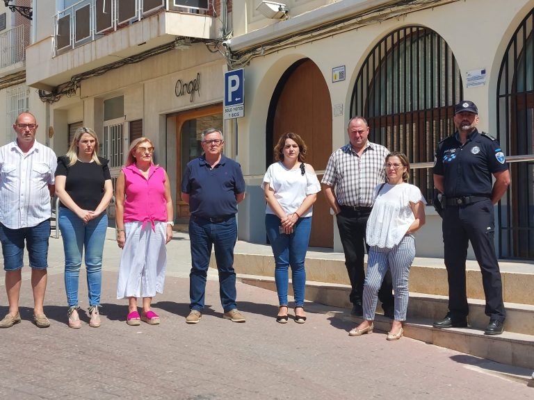 Se guardan 5 minutos de silencio en memoria de Miguel Ángel Blanco en el 25 aniversario de su asesinato