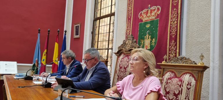 El Concejo Municipal muestra su rotundo rechazo a la decisión de RENFE de eliminar el servicio de viajeros por la estación de Hellín 