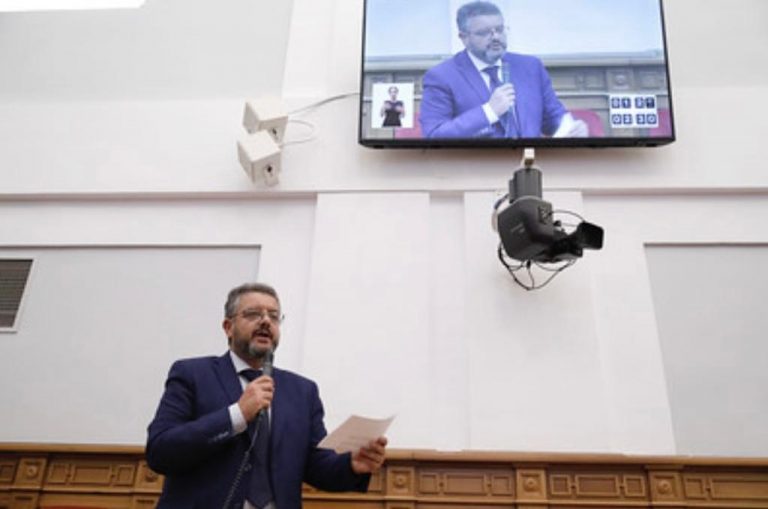 Moreno advierte a Page que “el PP-CLM no se va a quedar callado ante el desmantelamiento del Hospital Comarcal de Hellín”