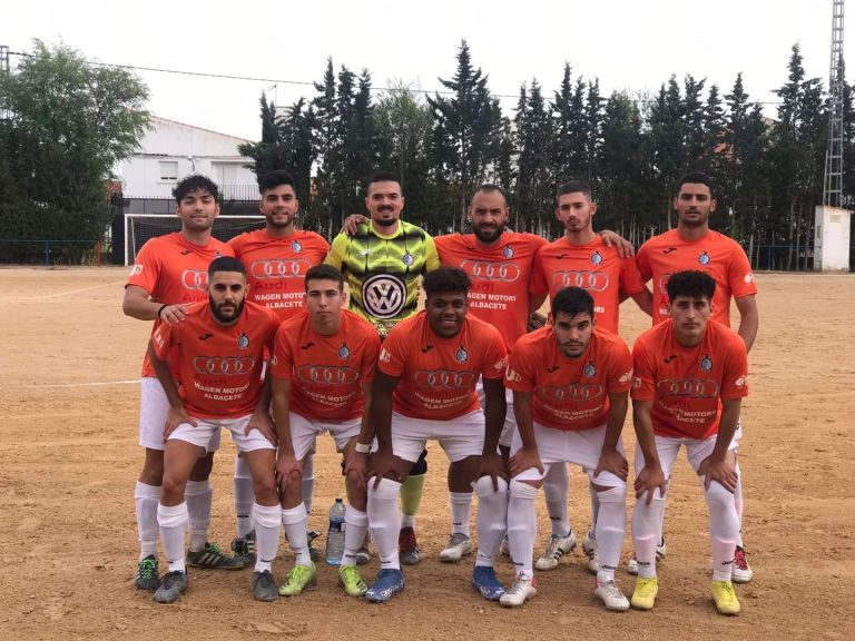 En un extraño partido el Hellín perdió en Aguas Nuevas
