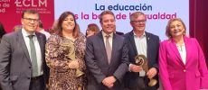 El Ayuntamiento de Hellín y el Colegio “San Rafael” premiados en la gala del Día de la Enseñanza
