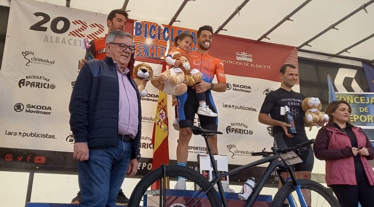 Alberto López ganador de la carrera de BTT “Ciudad de Hellín”, del Circuito Provincial