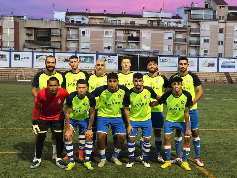 Contundente derrota del Hellín en Santa Ana ante el líder