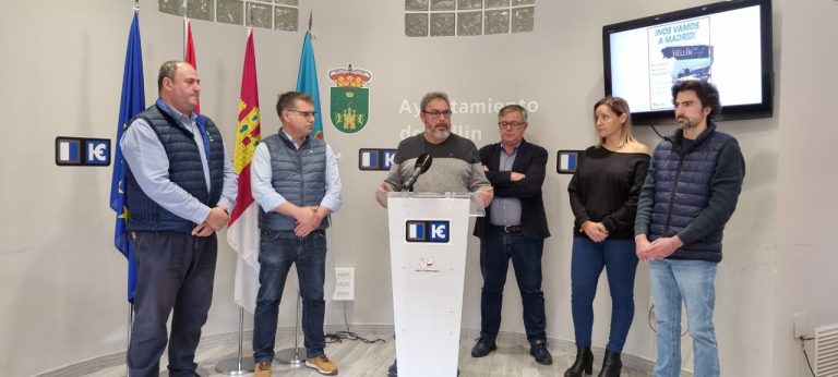 El Ayuntamiento muestra su pleno apoyo la concentración ciudadana en Madrid para exigir que los trenes de pasajeros vuelvan a parar en la estación de la ciudad