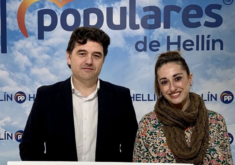 Francisco Navarro, sitúa a Castilla-La Mancha y por tanto a Hellín, en “el furgón de cola” de la economía española