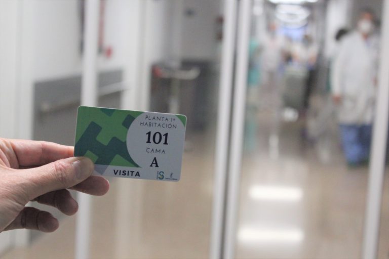La Gerencia de Atención Integrada de Hellín implanta un nuevo sistema de acceso a las plantas de Hospitalización