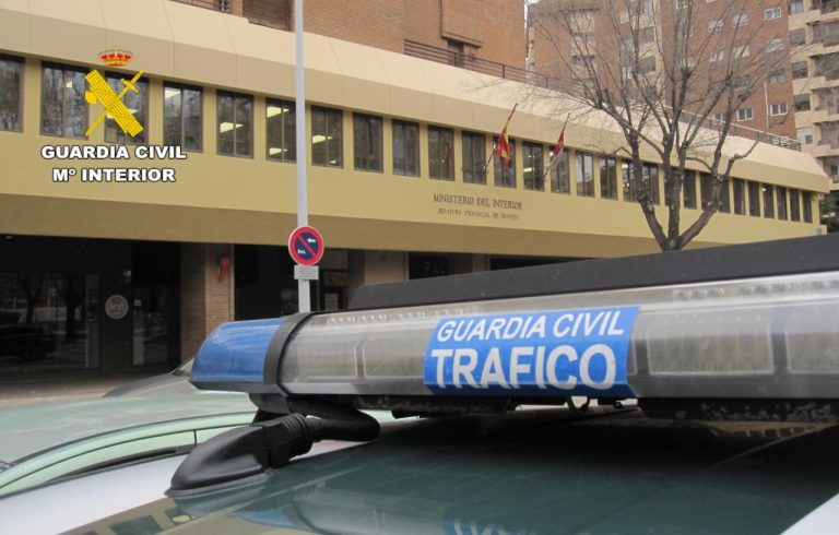 Detenida una persona en Hellín con identidad falsa en la realización del examen teórico del permiso de conducir B