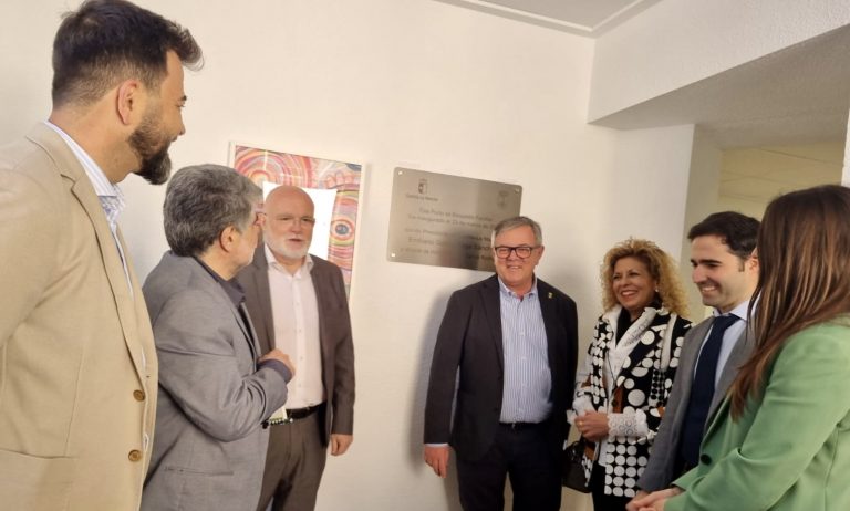 Pedro Antonio Ruiz Santos ha asegurado que el coste total de las obras del Centro de Mayores se aproxima al millón de euros
