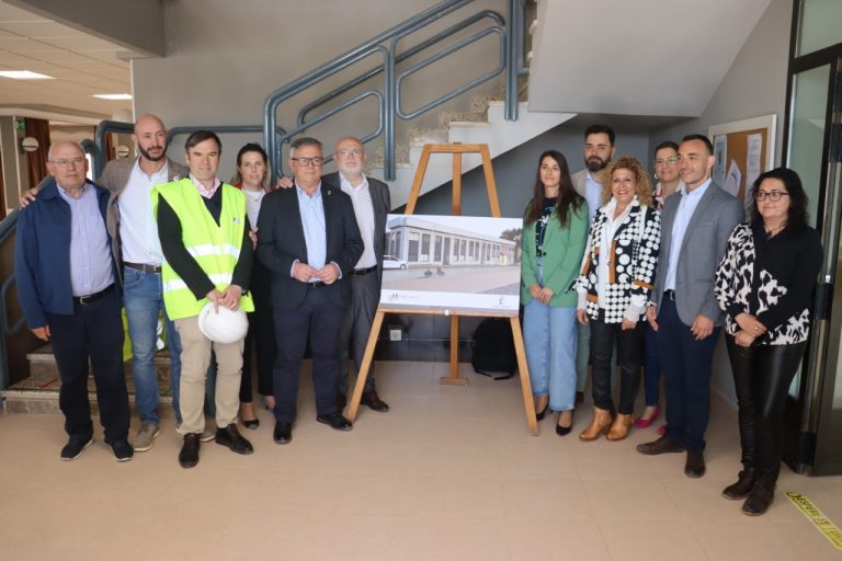 El Gobierno de Castilla-La Mancha invierte casi 1 millón de euros en la reforma integral del Centro de Mayores de Hellín