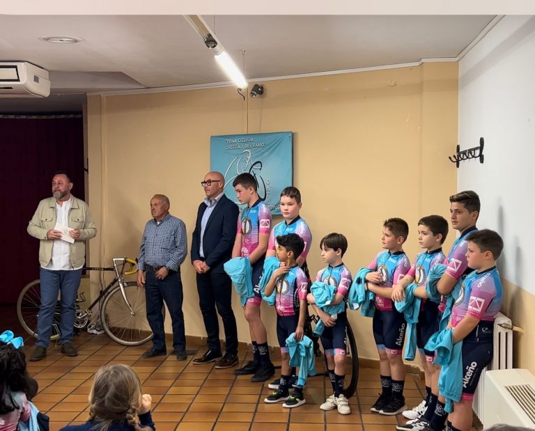 Presentación de la Escuela Ciclista “El Madroño” de Ontur