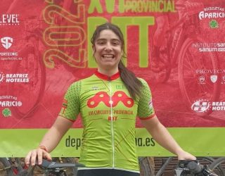 Lucía Navarro suma en Liétor su tercera victoria de la temporada