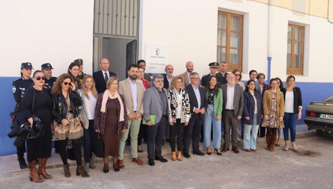 El Gobierno de Castilla-La Mancha abre en Hellín el octavo Punto de Encuentro Familiar de la Comunidad Autónoma