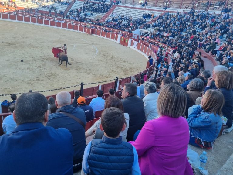 El largo y escabroso proceso de la organización de un festejo taurino