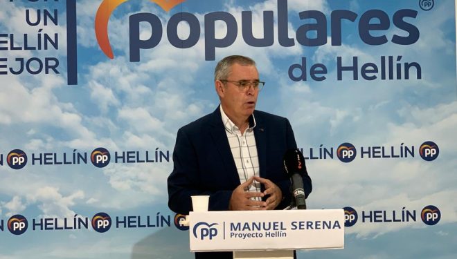 Vicente Aroca, confía en que los hellineros den su voto a Manuel Serena y Paco Núñez