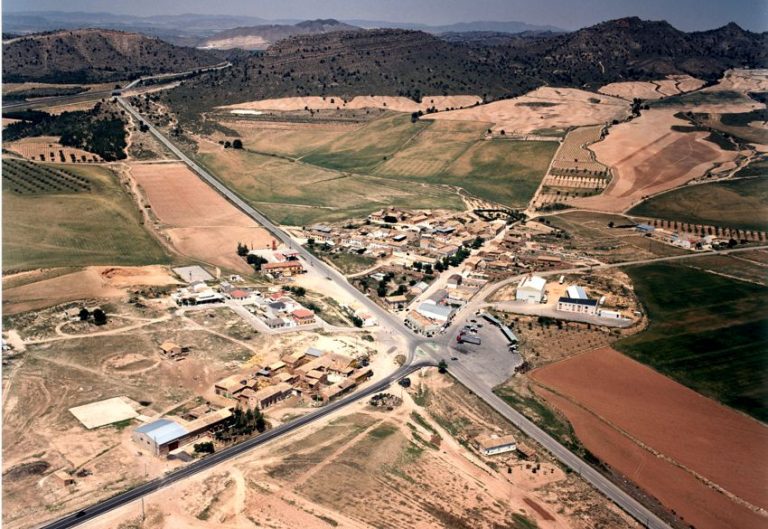 El Gobierno de Castilla-La Mancha destina 1,7 millones de euros a la mejora y ensanche de la carretera entre Cancarix y Agramón