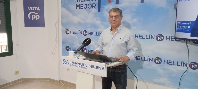 Manuel Serena, el candidato del PP a la alcaldía de Hellín, presenta su programa electoral