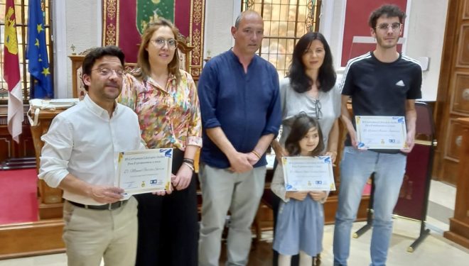 Entrega de los premio de la III edición del Concurso Literario “Hellín 2 Patrimonios O +”