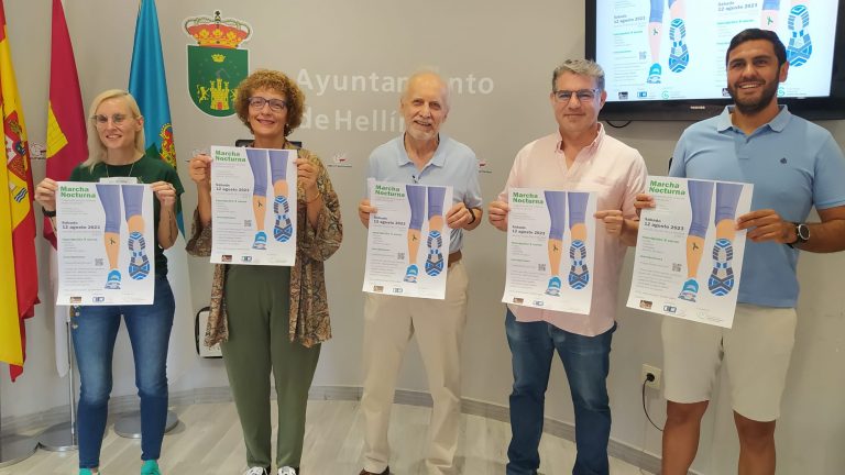 Presentación de la marcha nocturna “Lágrimas de San Lorenzo contra el cáncer”