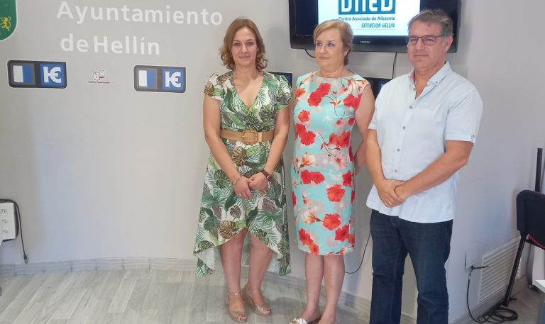 Presentación de la programación de la UNED para el próximo curso