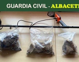 La Guardia Civil de Hellín investiga a dos personas por el expolio de un yacimiento arqueológico de la Sierra del Segura