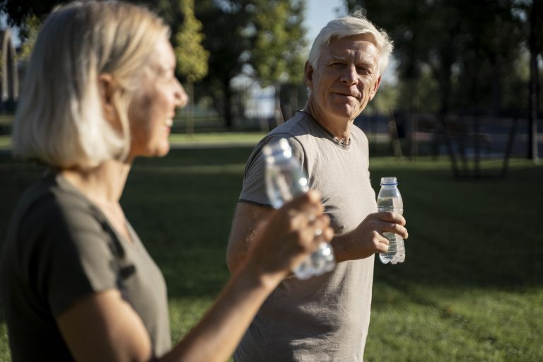 Consejos para evitar golpes de calor en personas mayores durante el verano