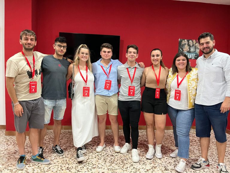 Juventudes Socialistas de Hellín, ponen en valor las medidas e iniciativas destinadas a los jóvenes