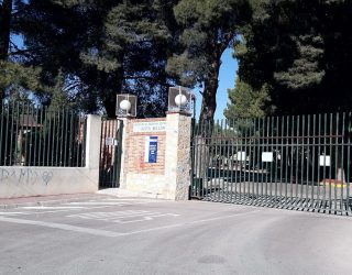 Suspensión de clases en el IES Justo Millán debido a fuertes vientos
