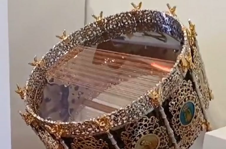 El tambor de Hellín, protagonista de una exposición única en el MUSS