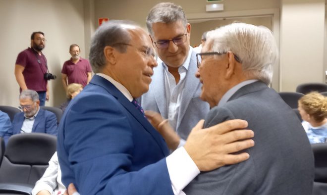 Javier López-Galiacho con Manuel Torecillas y Manuel Serena.