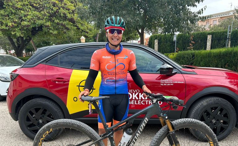 Lucia Navarro, gana con autoridad en Cenizate